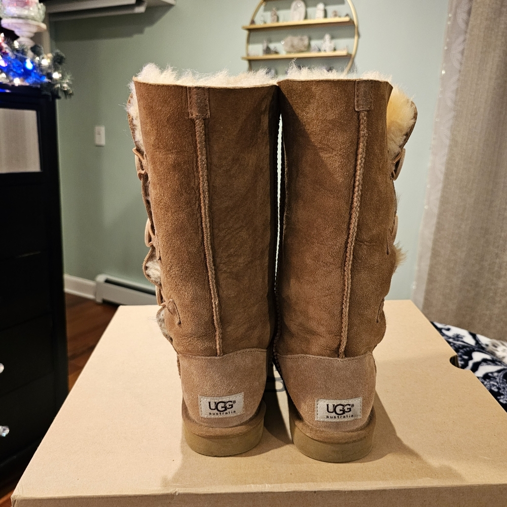 Ugg Bailey 3 Button Shearling Boot - image 4